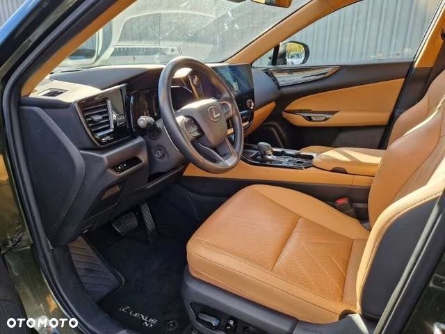 Lexus NX 450h+ E-FOUR Executive - 11