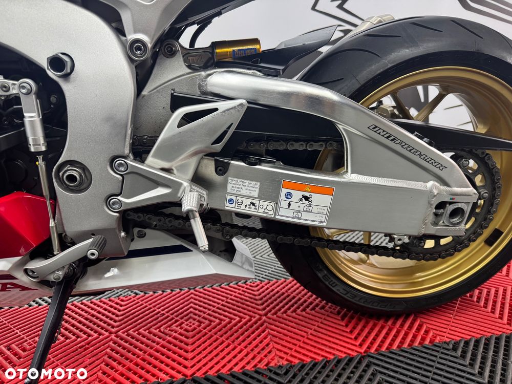 Honda CBR - 19