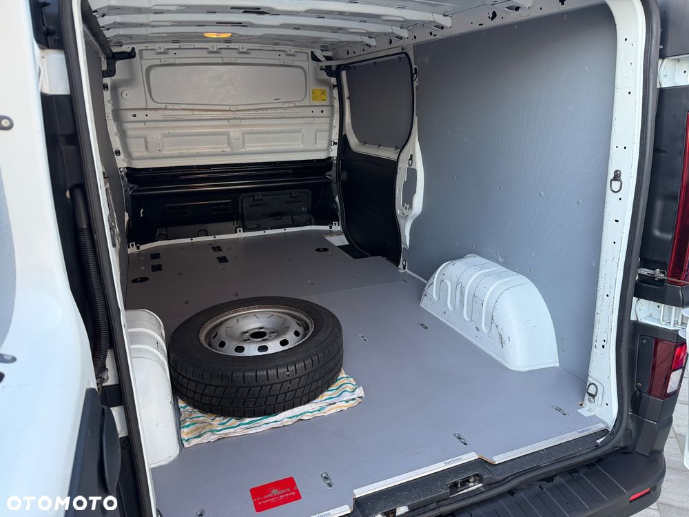 Renault Trafic - 24
