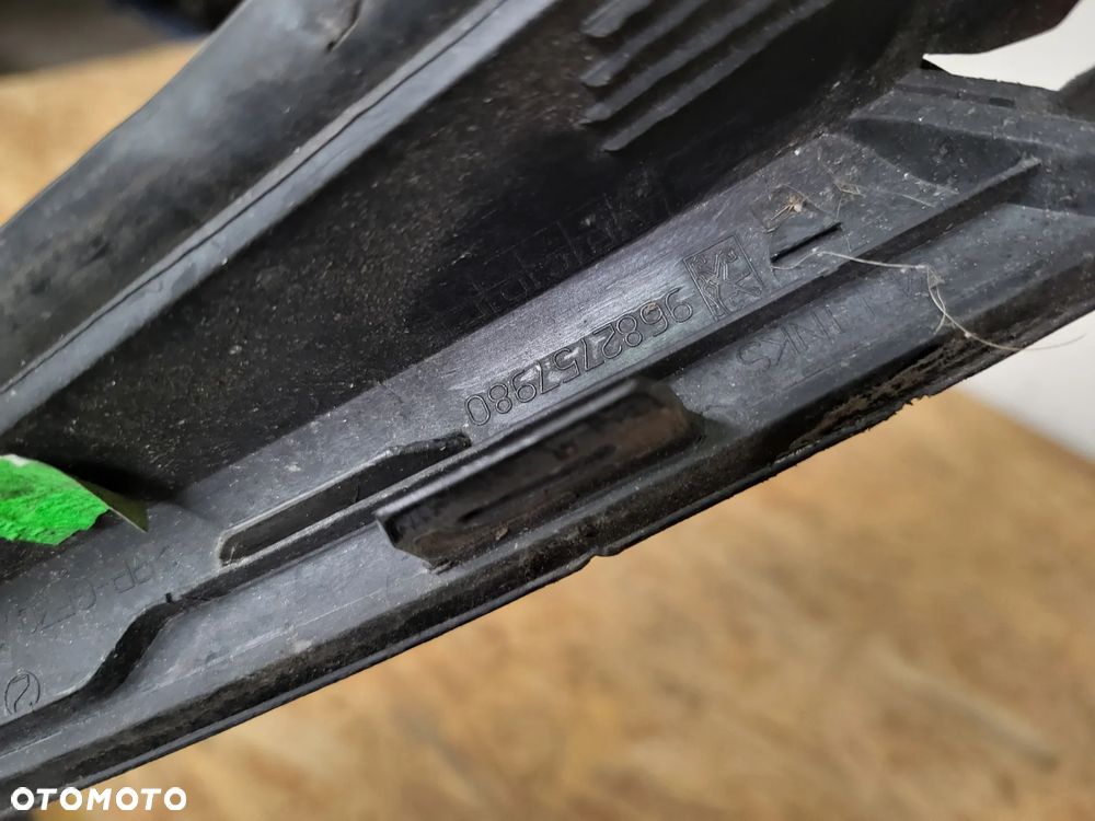 Listwa szyby czołowej lewa Peugeot 3008 - 6