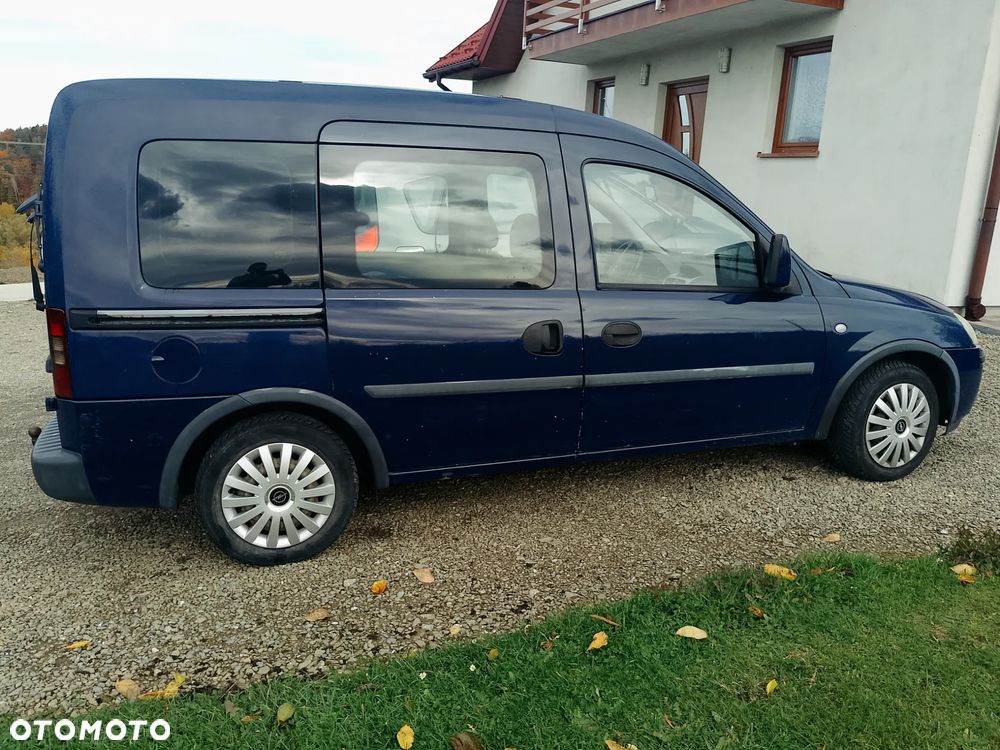 Opel Combo Tour 1.7 DTI Comfort - 4