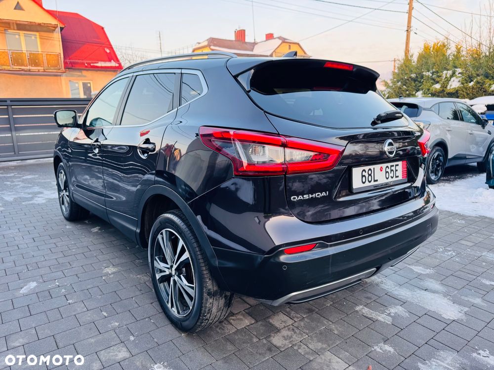 Nissan Qashqai 1.2 DIG-T N-Connecta - 10