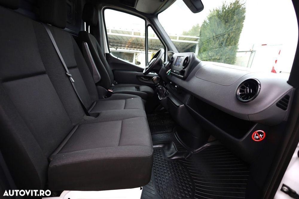 Mercedes-Benz Sprinter L3H2 - 11