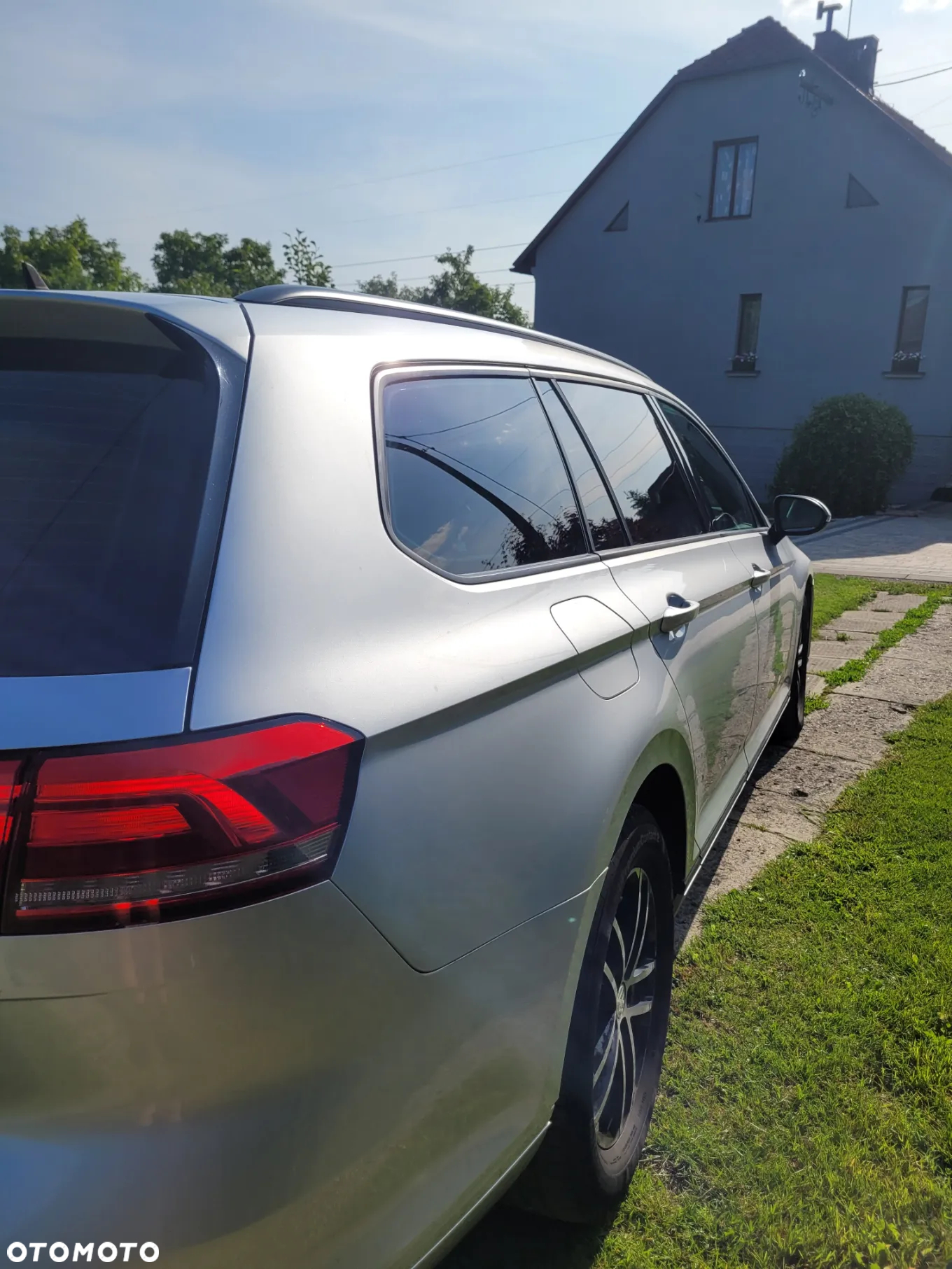 Volkswagen Passat - 5