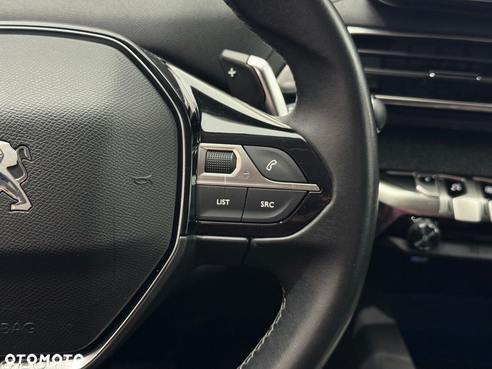 Peugeot 3008 1.6 PureTech Hybrid PHEV Allure Pack S&S EAT8 - 25