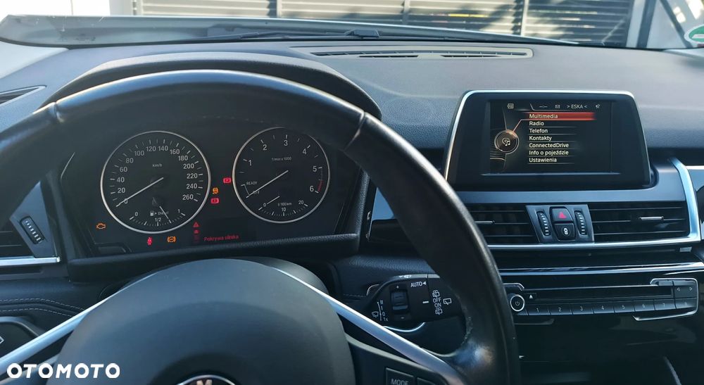 BMW Seria 2 218d Sport Line - 12