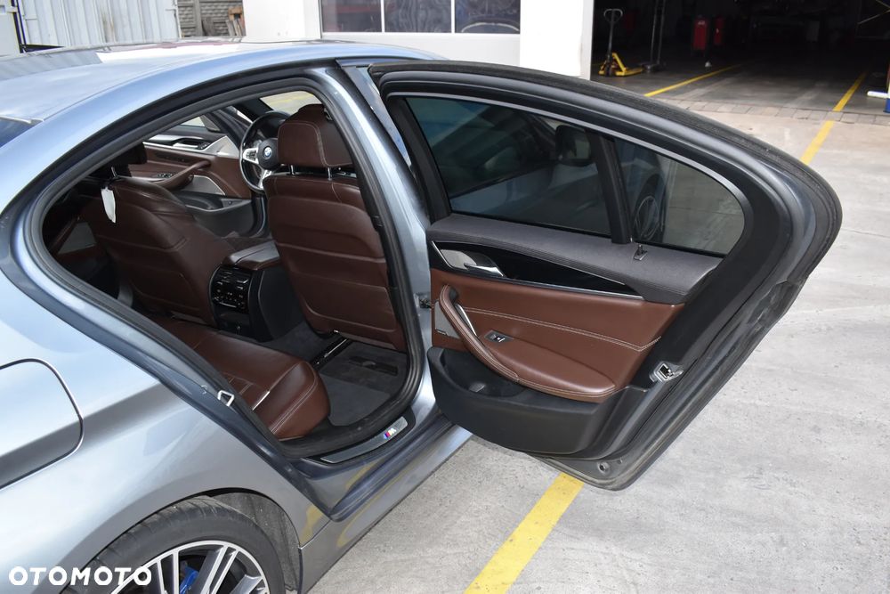 BMW Seria 5 530d xDrive M Sport sport - 19