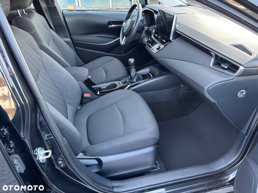 Toyota Corolla 1.5 Comfort - 17