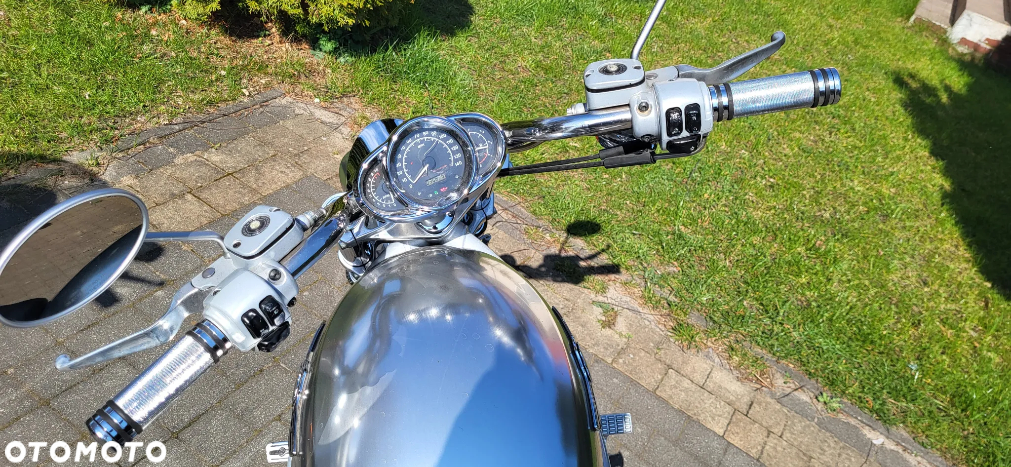 Harley-Davidson V-Rod Street Rod - 6