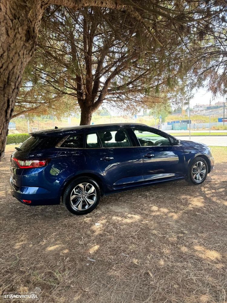 Renault Mégane 1.5 Blue dCi Bose Edition - 9