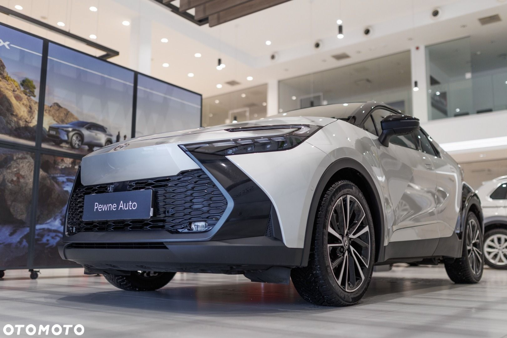 Toyota C-HR - 24