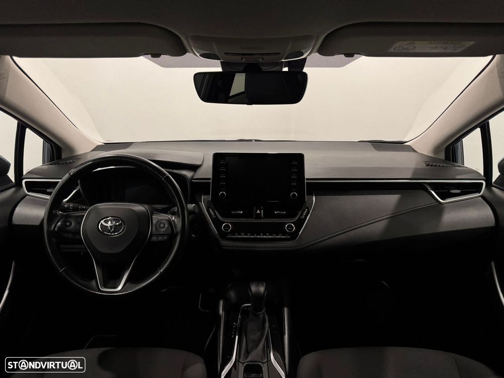Toyota Corolla 1.8 Hybrid Exclusive - 30