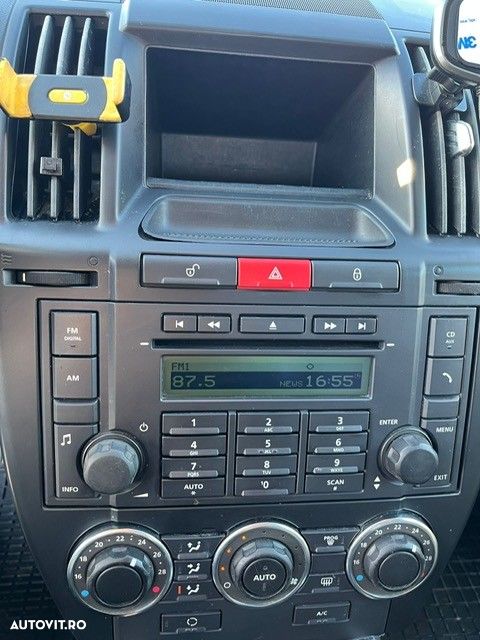 Land Rover Freelander 2 2.2L SD4 - 12