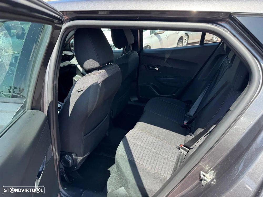 Peugeot 2008 PureTech 110 GPF Stop&Start EAT6 Active - 8