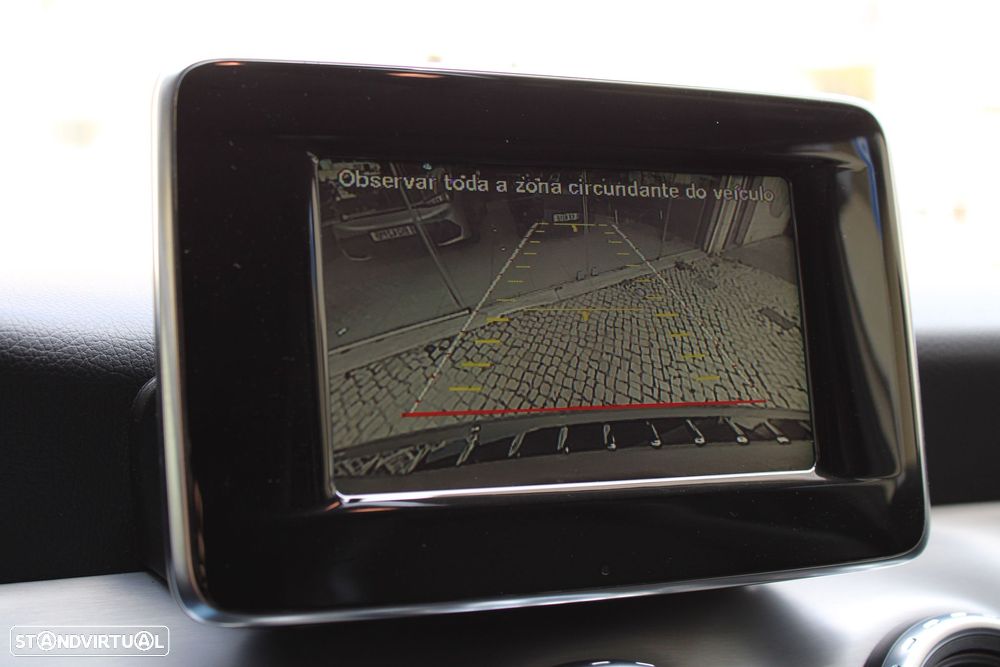 Mercedes-Benz GLA 220 d 4Matic 7G-DCT AMG Line - 20