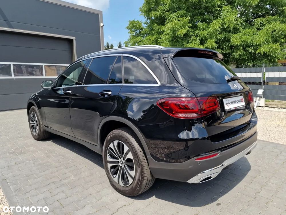 Mercedes-Benz GLC - 12