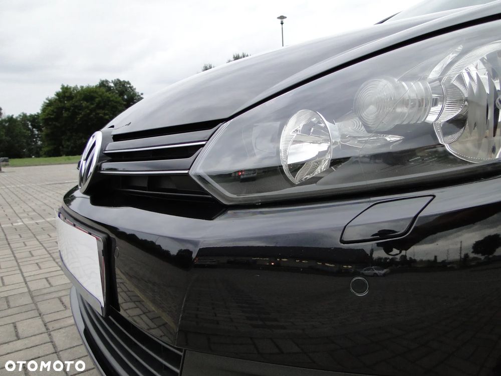 Volkswagen Golf 2.0 TDI DPF BlueMotion Technology DSG Comfortline - 39