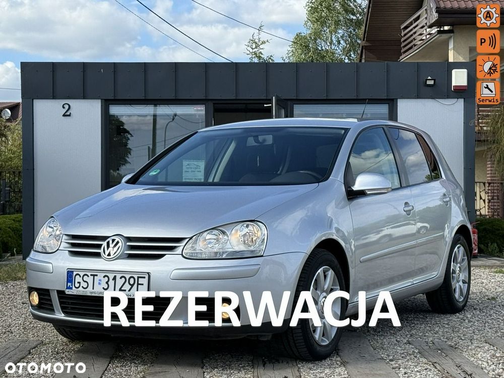 Volkswagen Golf - 1