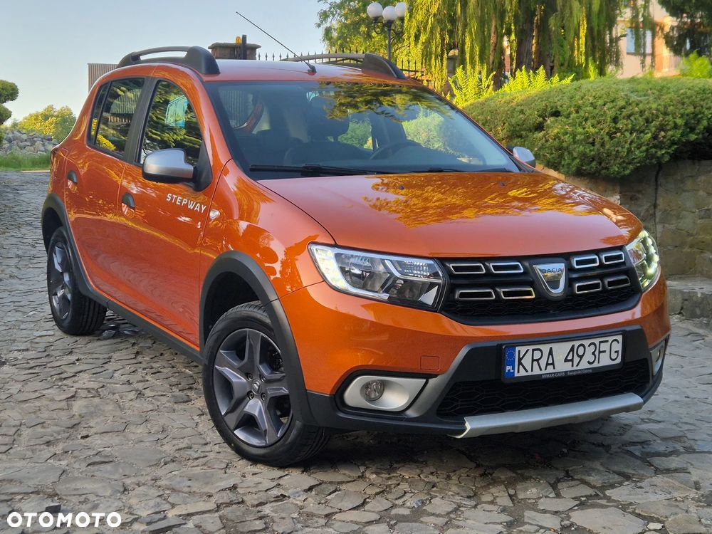 Dacia Sandero TCe 90 Celebration - 4
