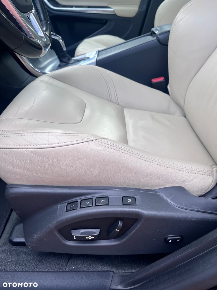 Volvo S60 T5 Drive-E Summum - 25