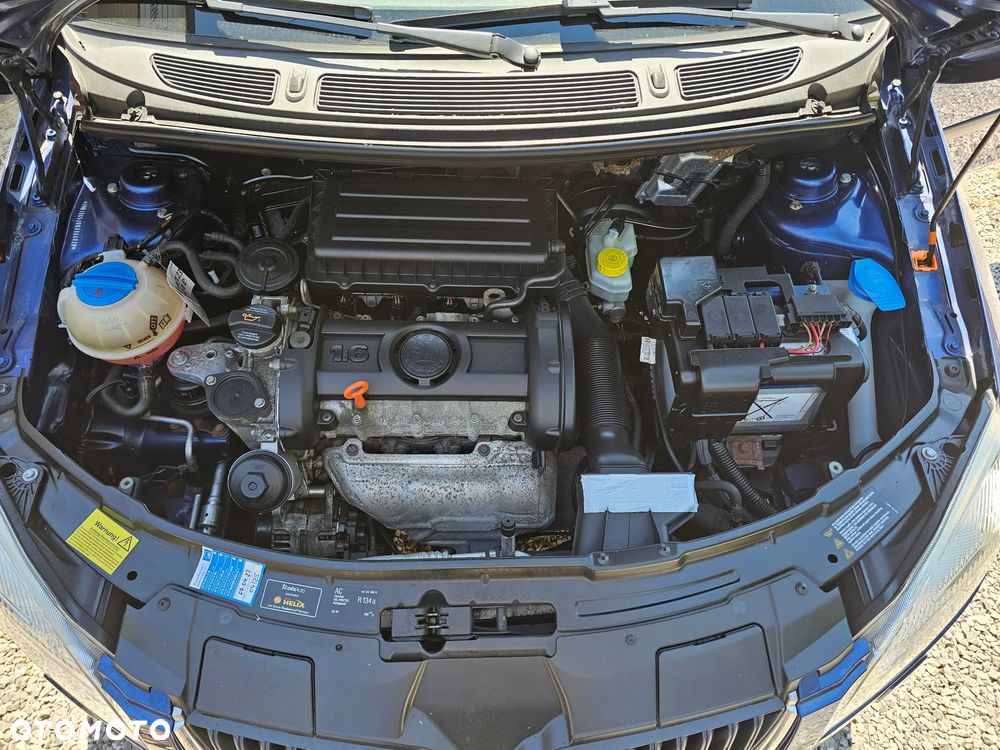 Skoda Fabia 1.6 16V Ambiente - 12