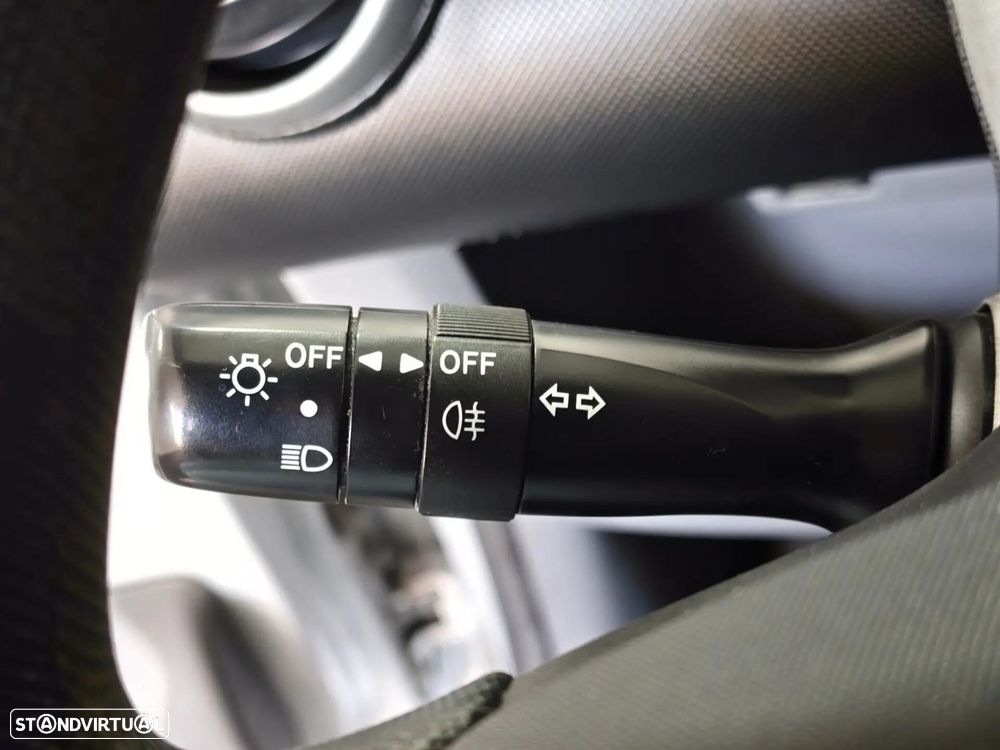 Peugeot 107 1.0 Active - 13