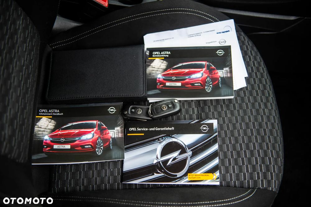 Opel Astra 1.4 Turbo Edition - 38