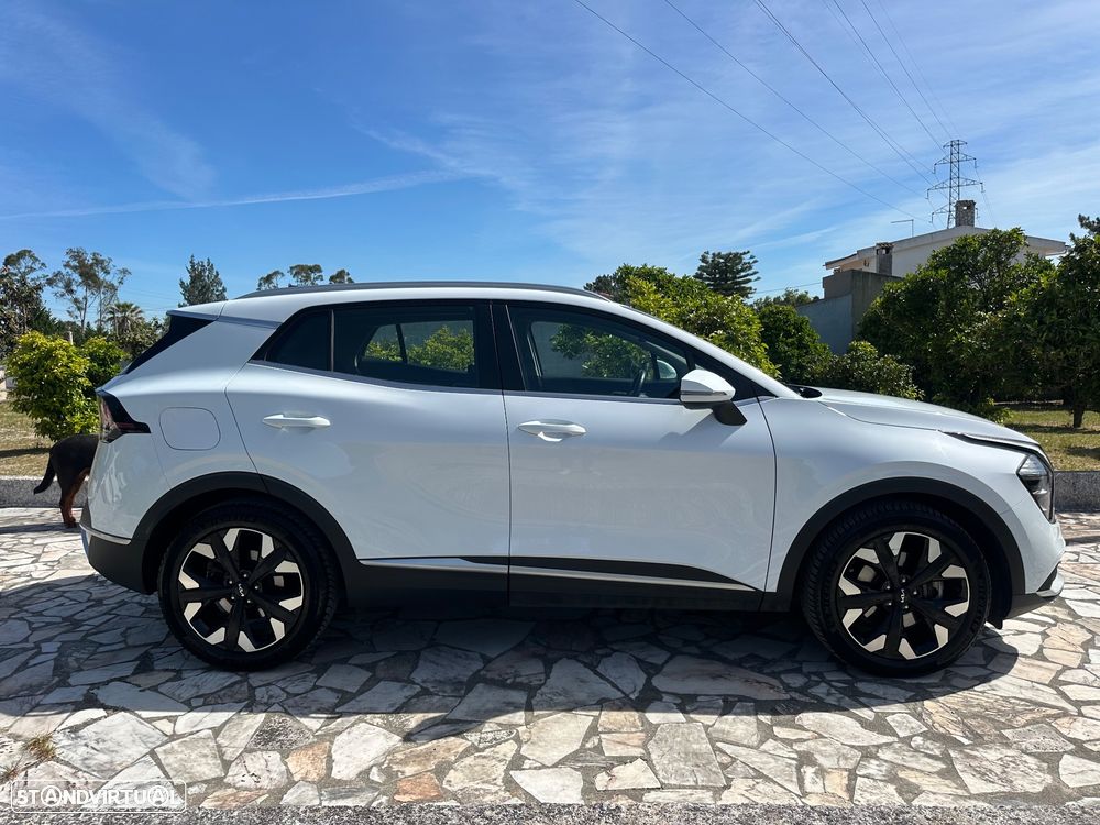Kia Sportage 1.6 T-GDI AWD Base - 9