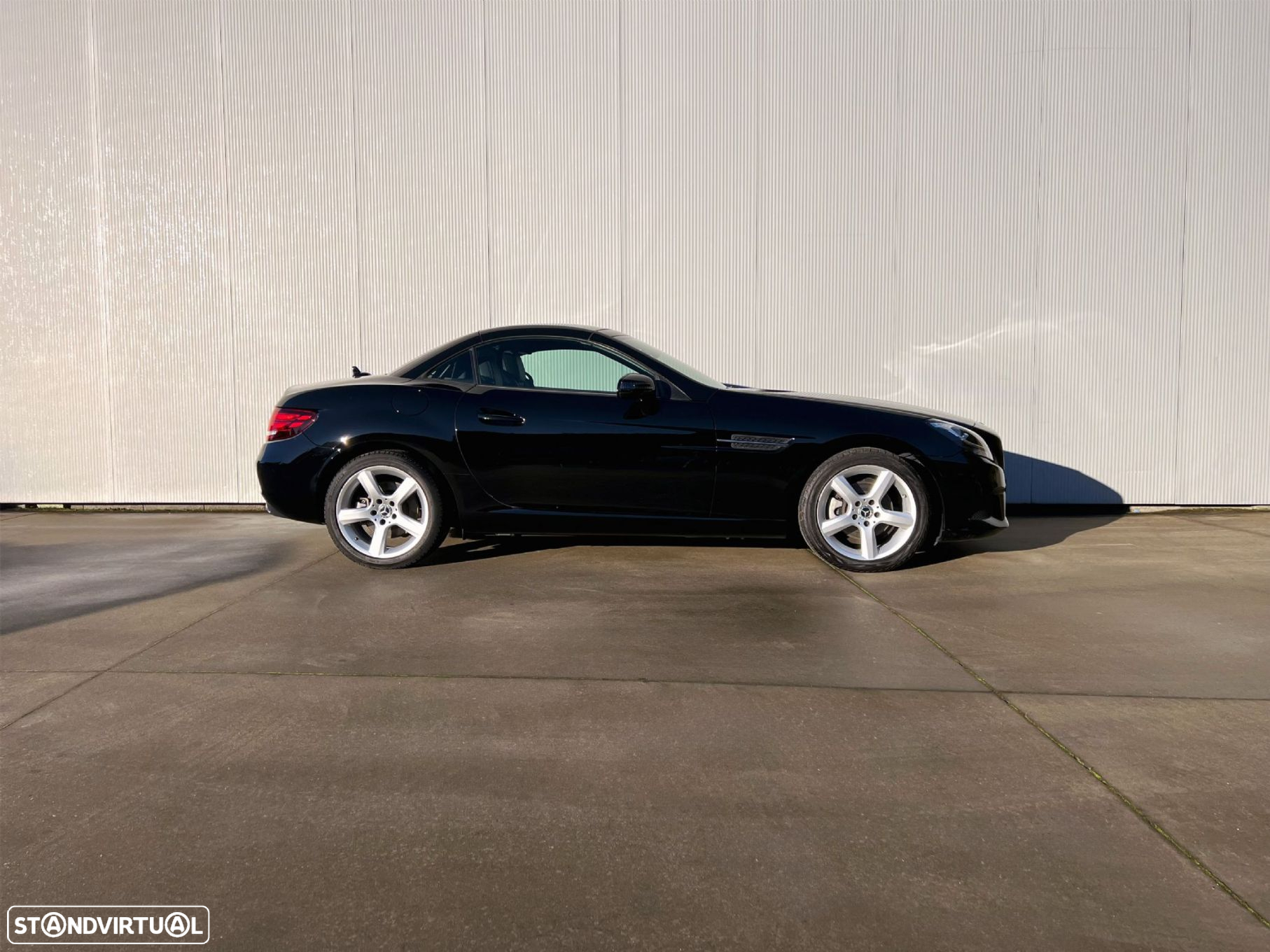 Mercedes-Benz SLC 180 - 11