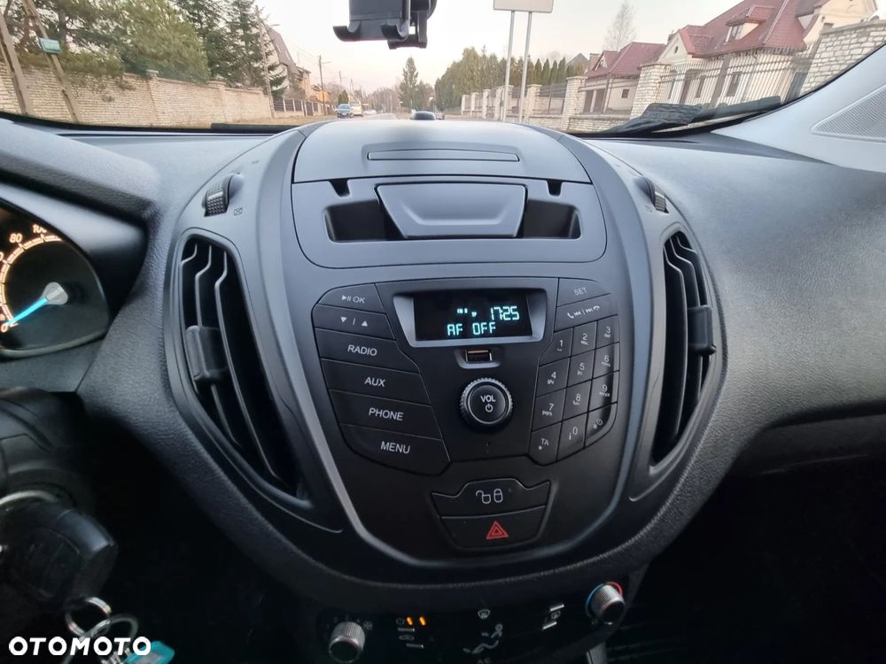 Ford TRANSIT COURIER - 27