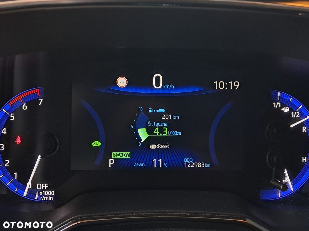Toyota Corolla - 19