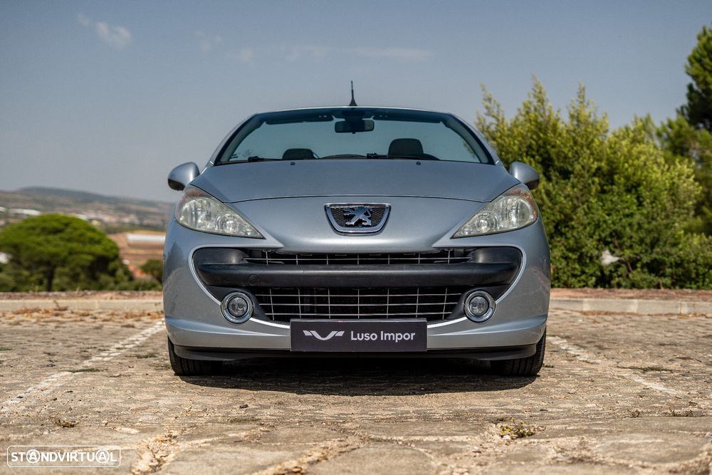 Peugeot 207 CC 1.6 HDi FAP - 4