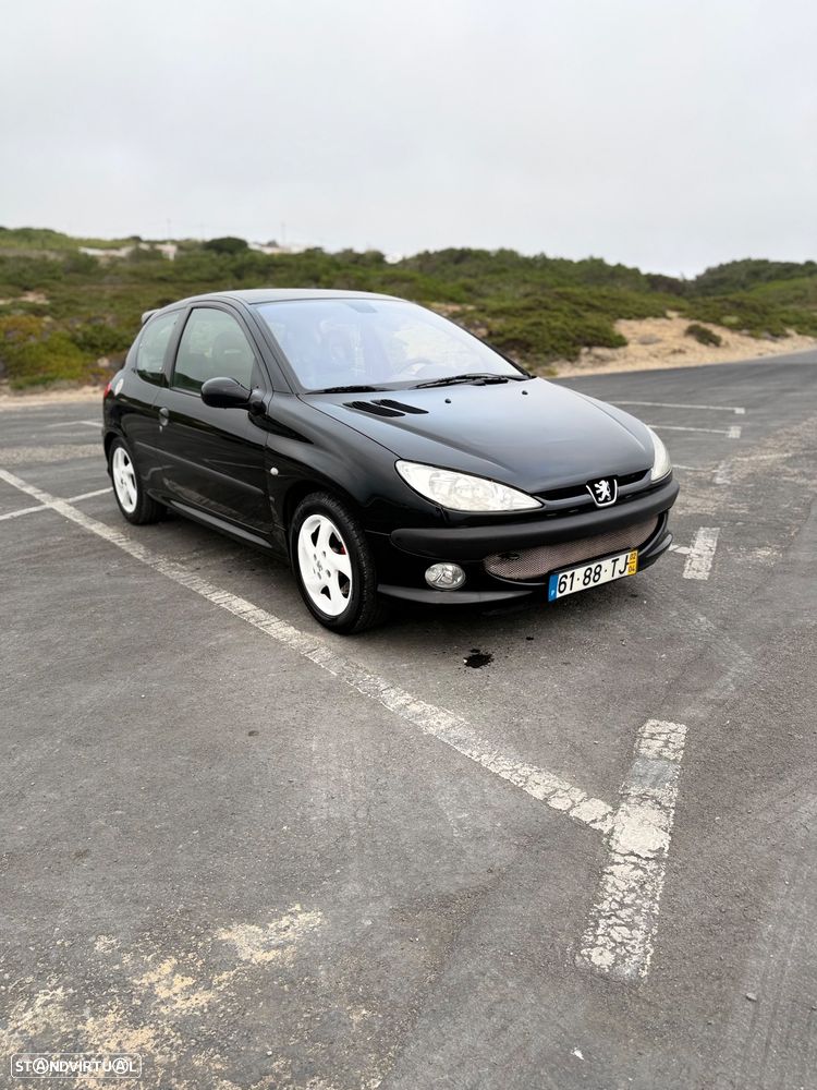 Peugeot 206 1.6 GTi - 1
