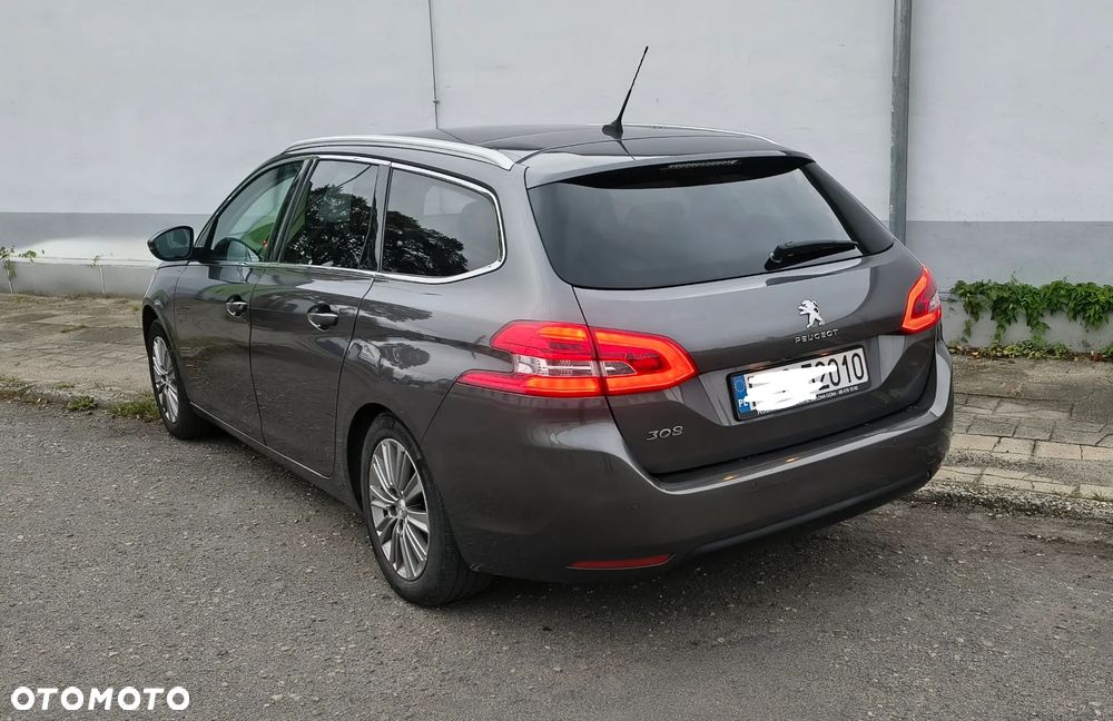 Peugeot 308 1.2 PureTech Allure S&S - 3