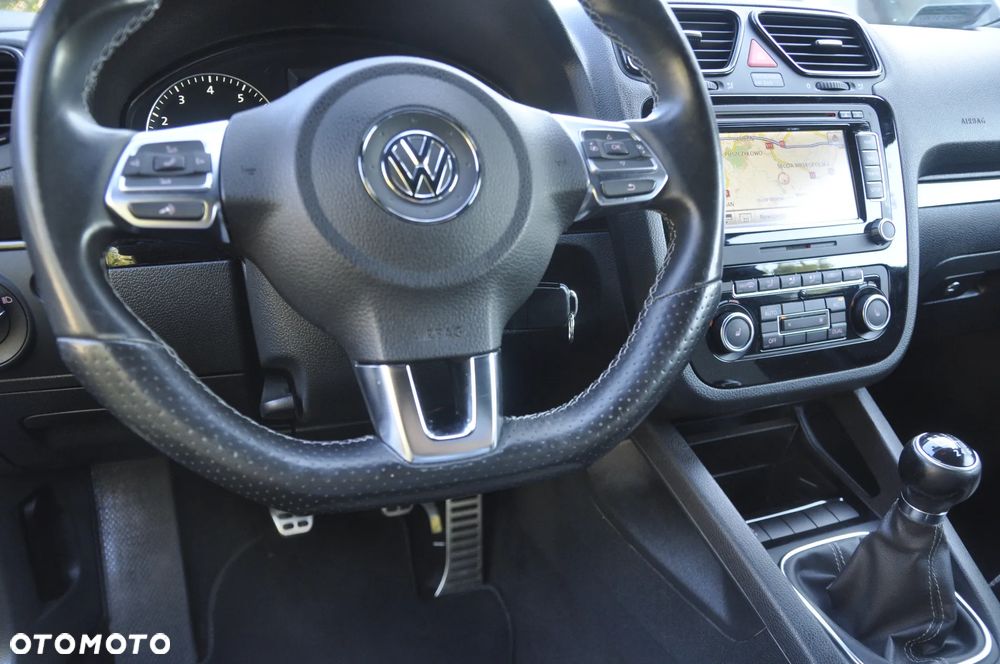 Volkswagen Scirocco 1.4 TSI Perfectline R-Style - 10