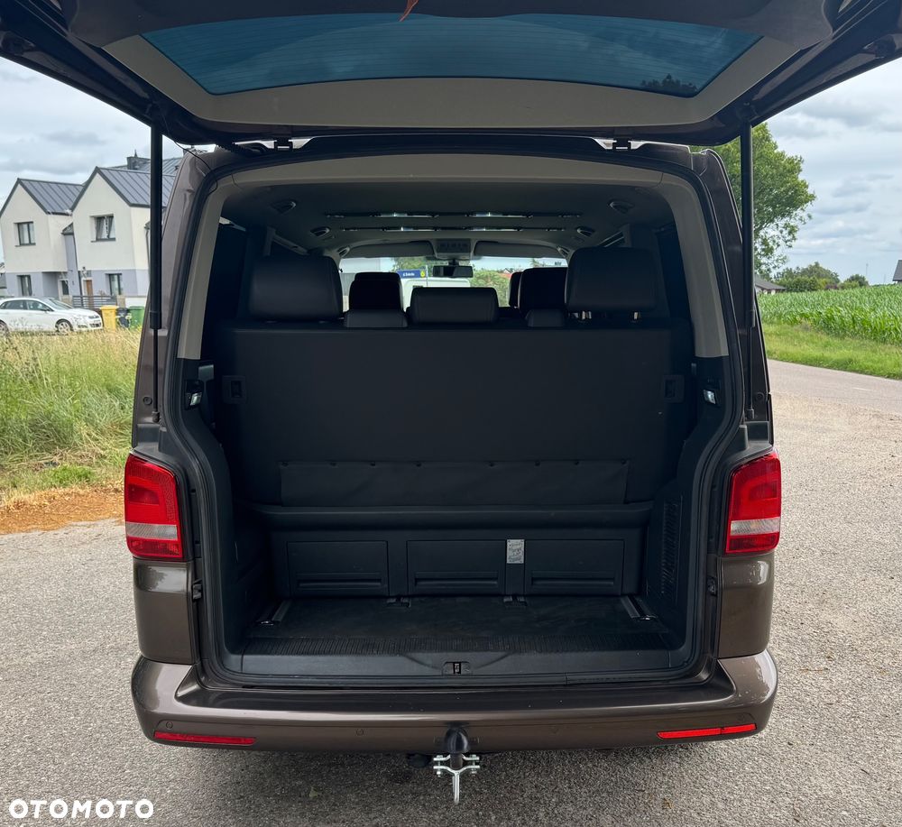 Volkswagen Multivan - 19