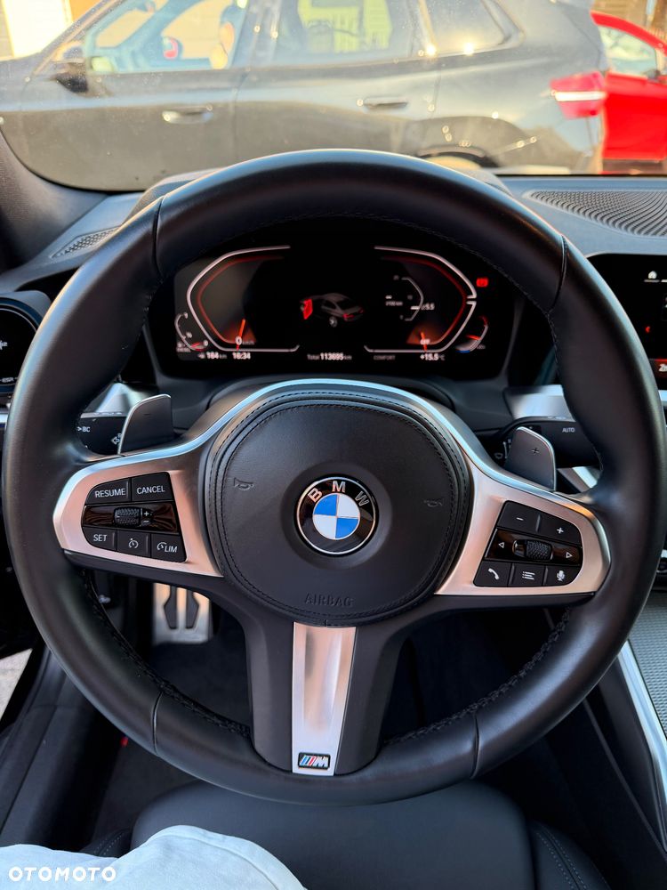 BMW Seria 3 320d xDrive M Sport sport - 9
