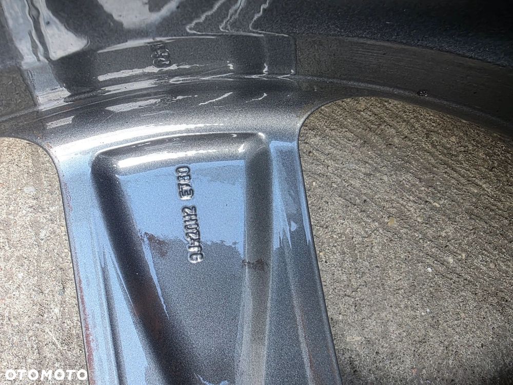 FELGA ALUMINIOWA AUDI VW SEAT SKODA 9.0J R20 ET60 4L0601025H S8/26 - 12