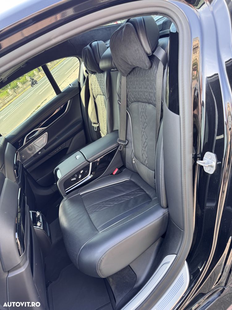 BMW 7 Series 2020 — imagine 13