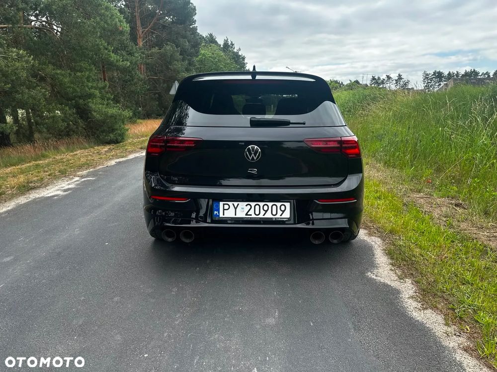 Volkswagen Golf - 9