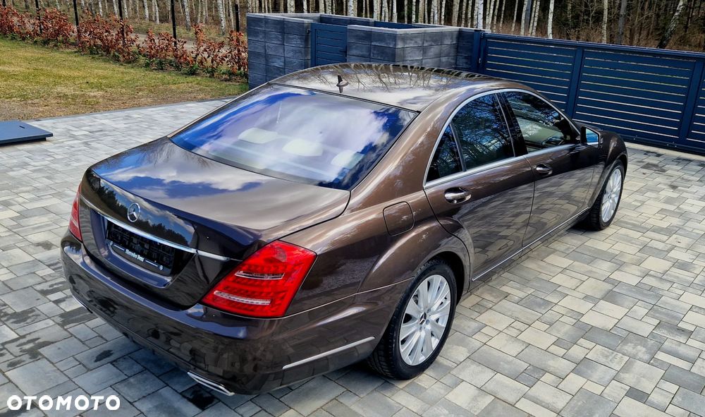 Mercedes-Benz Klasa S 350 BlueTEC DPF 4Matic 7G-TRONIC - 26