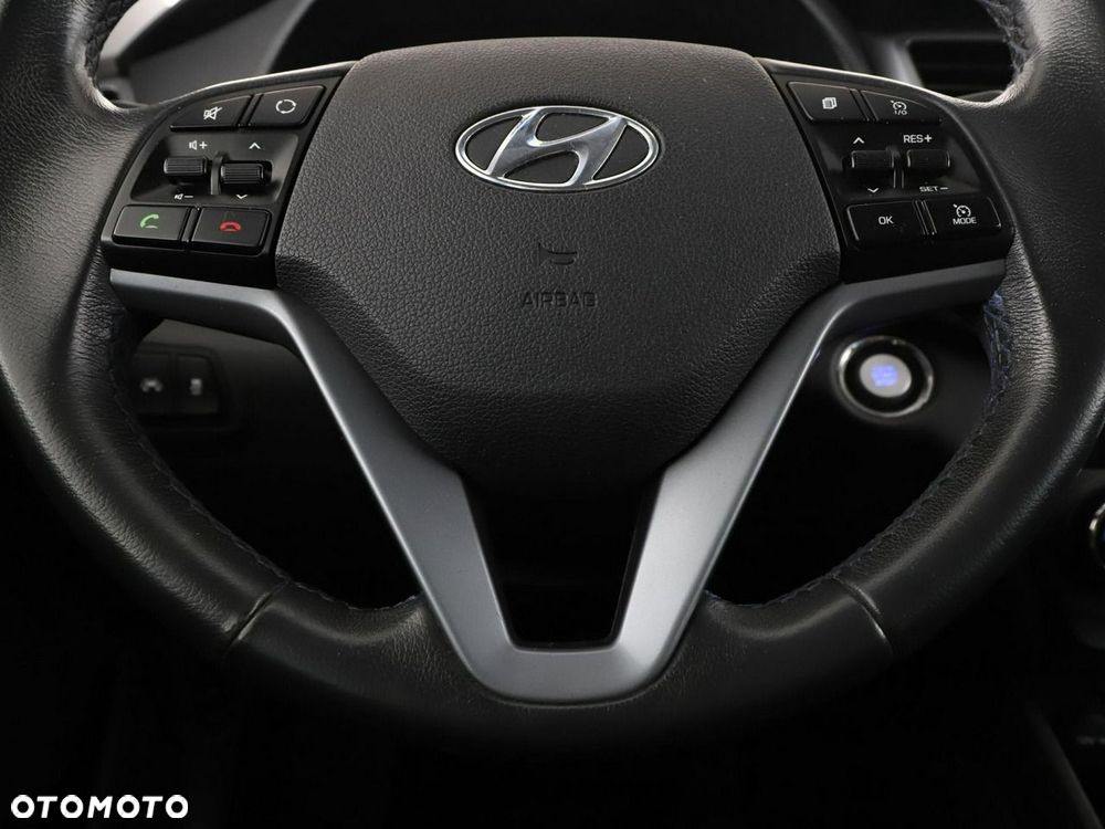 Hyundai Tucson 2.0 CRDi 4WD Automatik Style - 22
