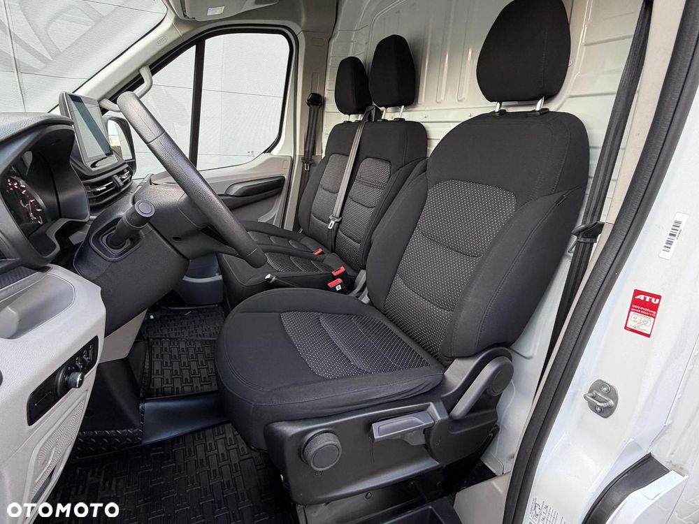 Maxus Deliver 9 - 12