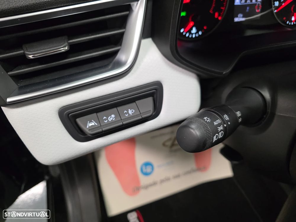 Renault Clio 1.0 TCe Evolution Bi-Fuel - 44