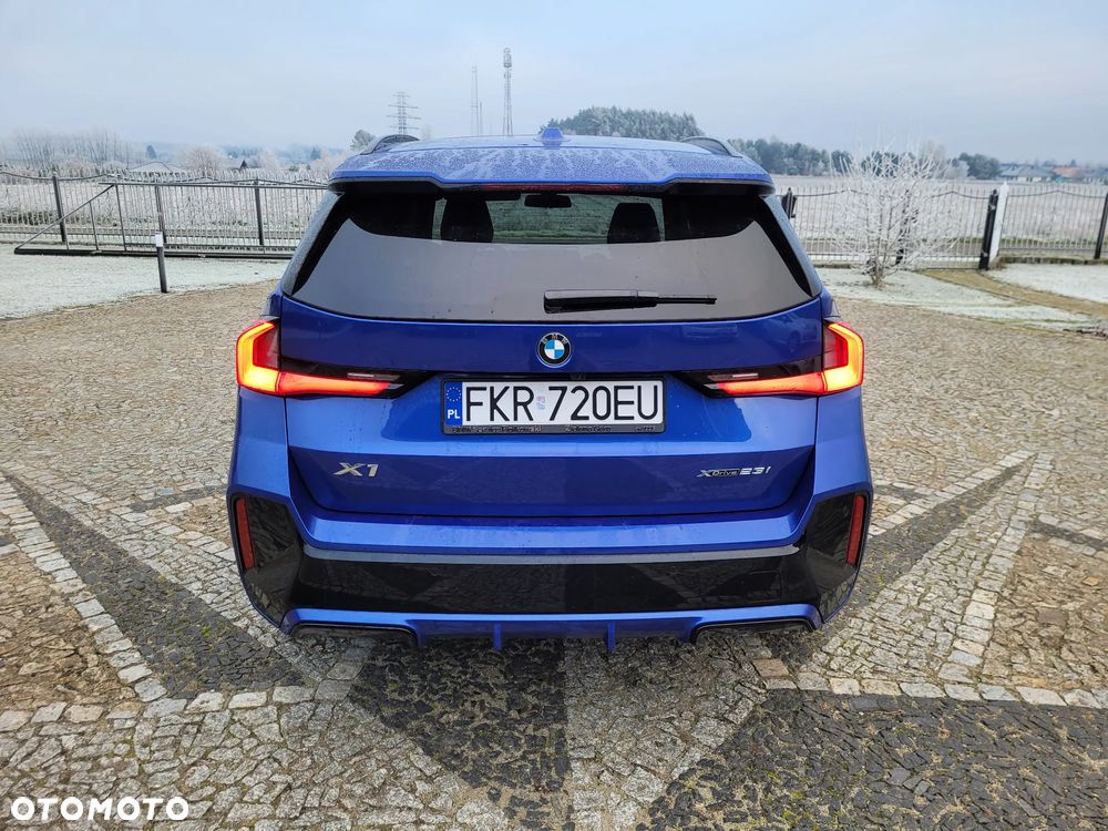 BMW X1 xDrive23i M Sportpaket - 30