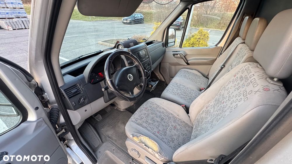 Volkswagen CRAFTER - 8