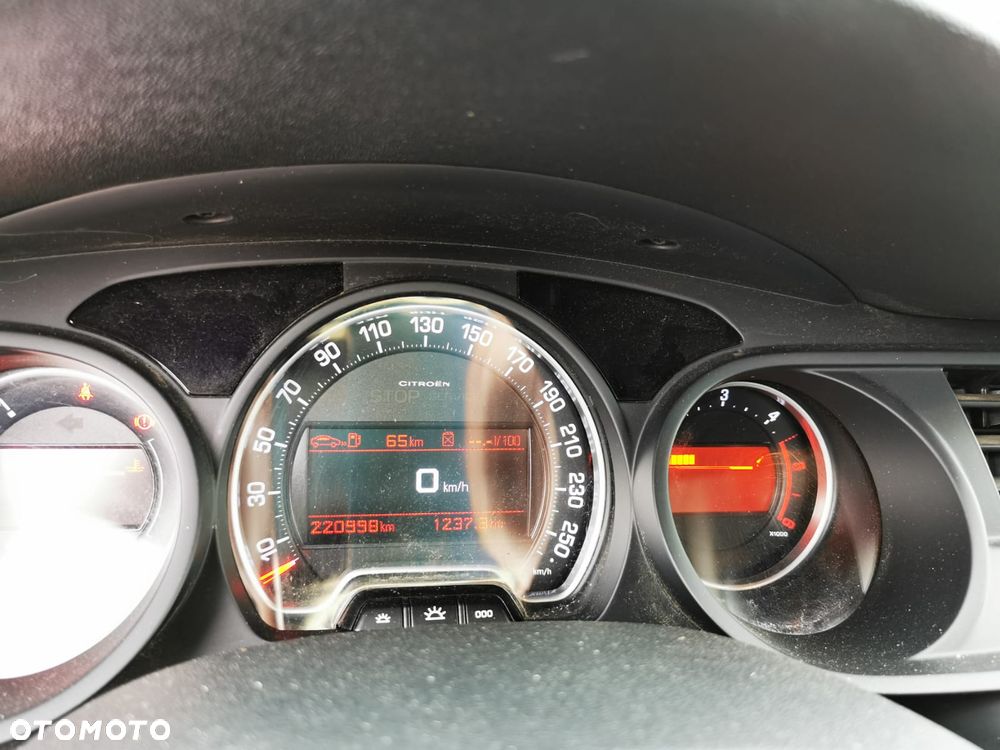 Citroën C5 2.0 HDi Exclusive - 13