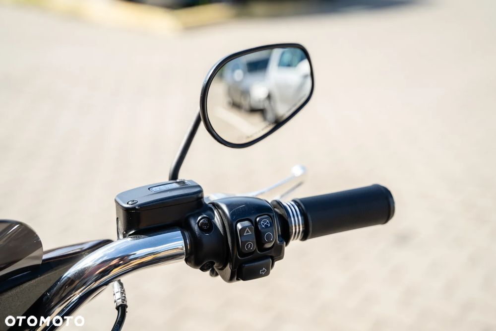 Harley-Davidson Softail Sport Glide - 7