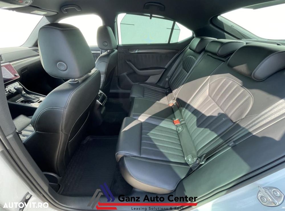 Skoda Superb 2.0 TDI DSG Sportline - 10