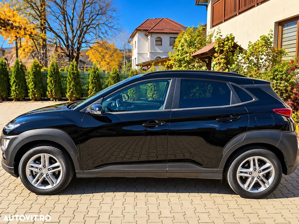 Hyundai KONA 1.0 T-GDI 2WD Highway - 2